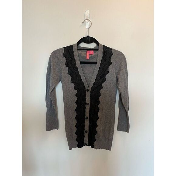 Charlotte size M gray and black lace trim cardigan - Picture 1 of 4